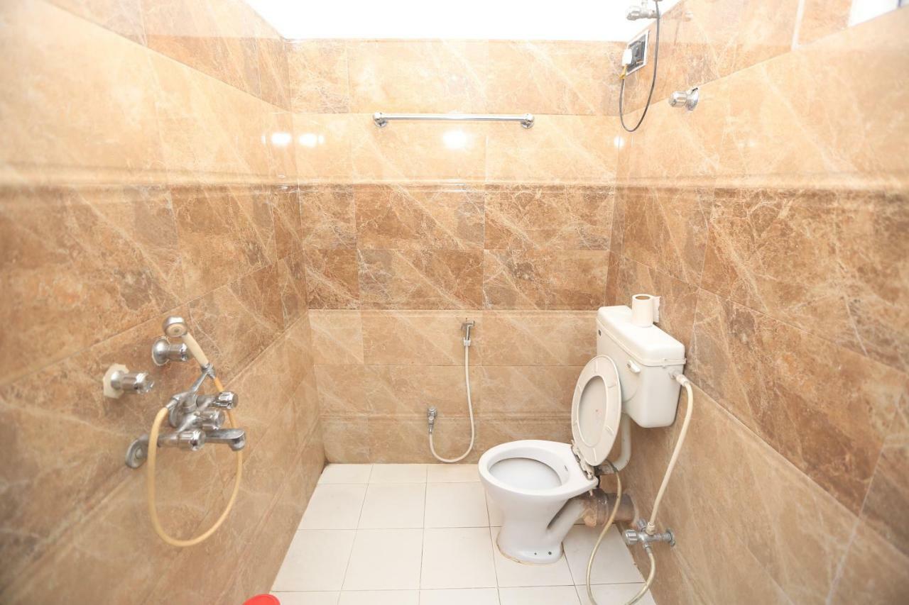 Ymca Seacom Inn コルカタ エクステリア 写真
